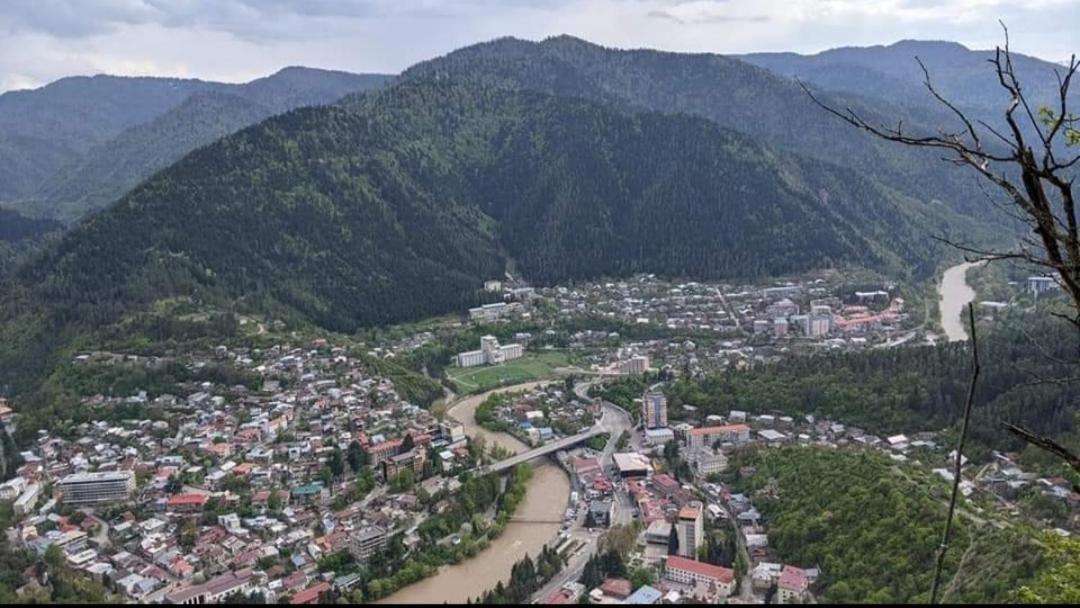 Rudolf Apartment Borjomi ภายนอก รูปภาพ